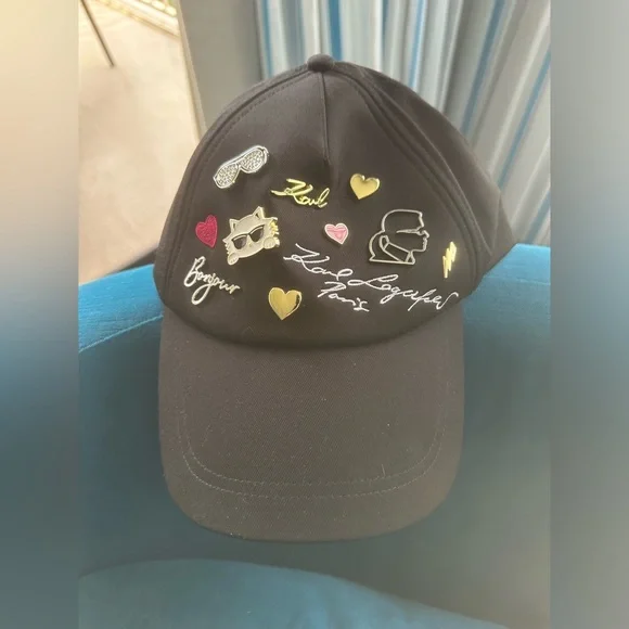 Karl Lagerfeld CATE PINS BASEBALL CAP NWT - Picture 3 of 7